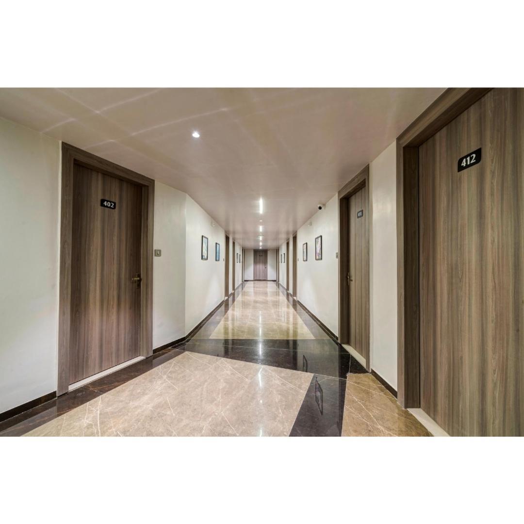 Hotel Sparsh Divine Ahmedabad Eksteriør billede
