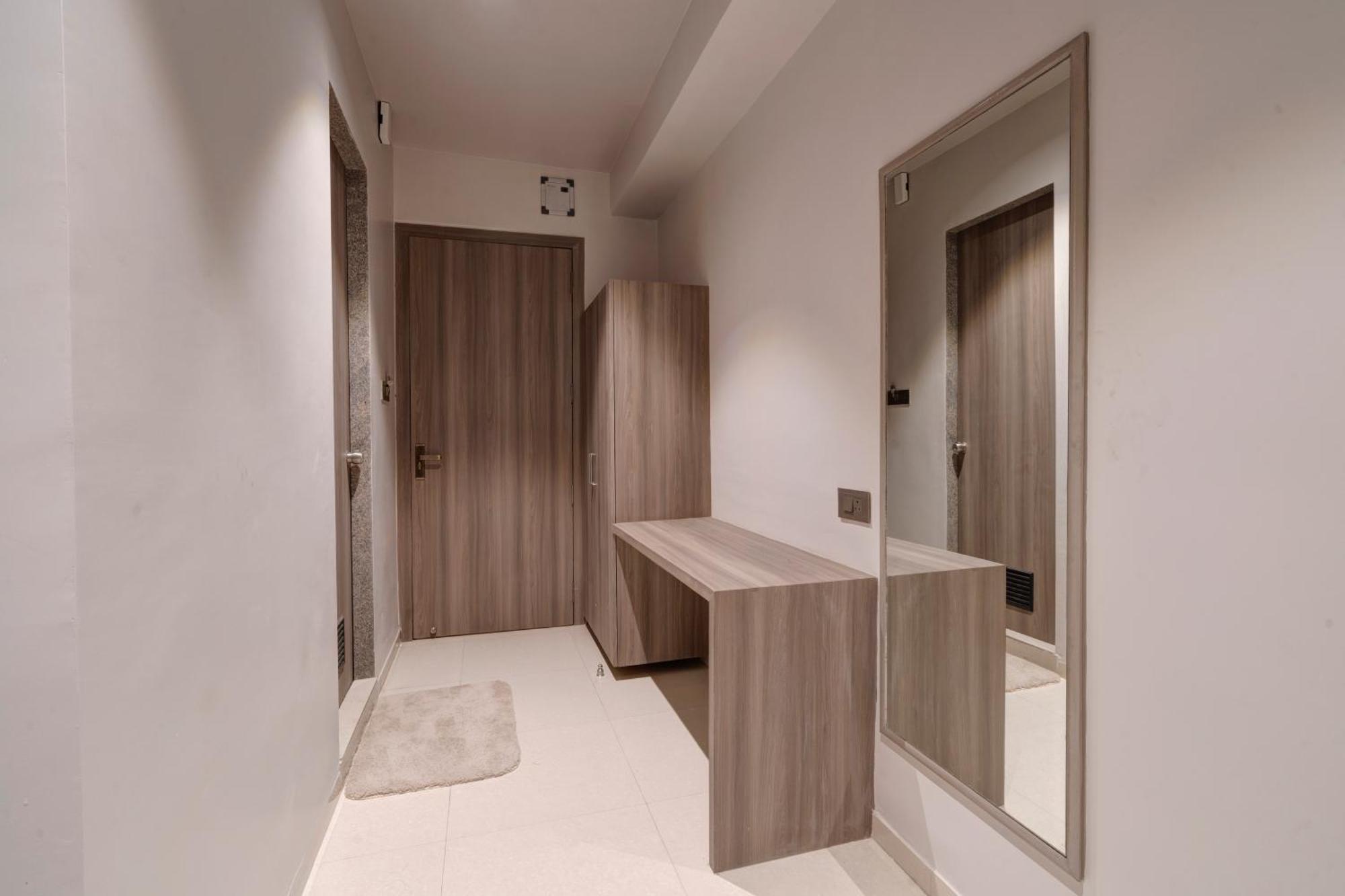Hotel Sparsh Divine Ahmedabad Eksteriør billede